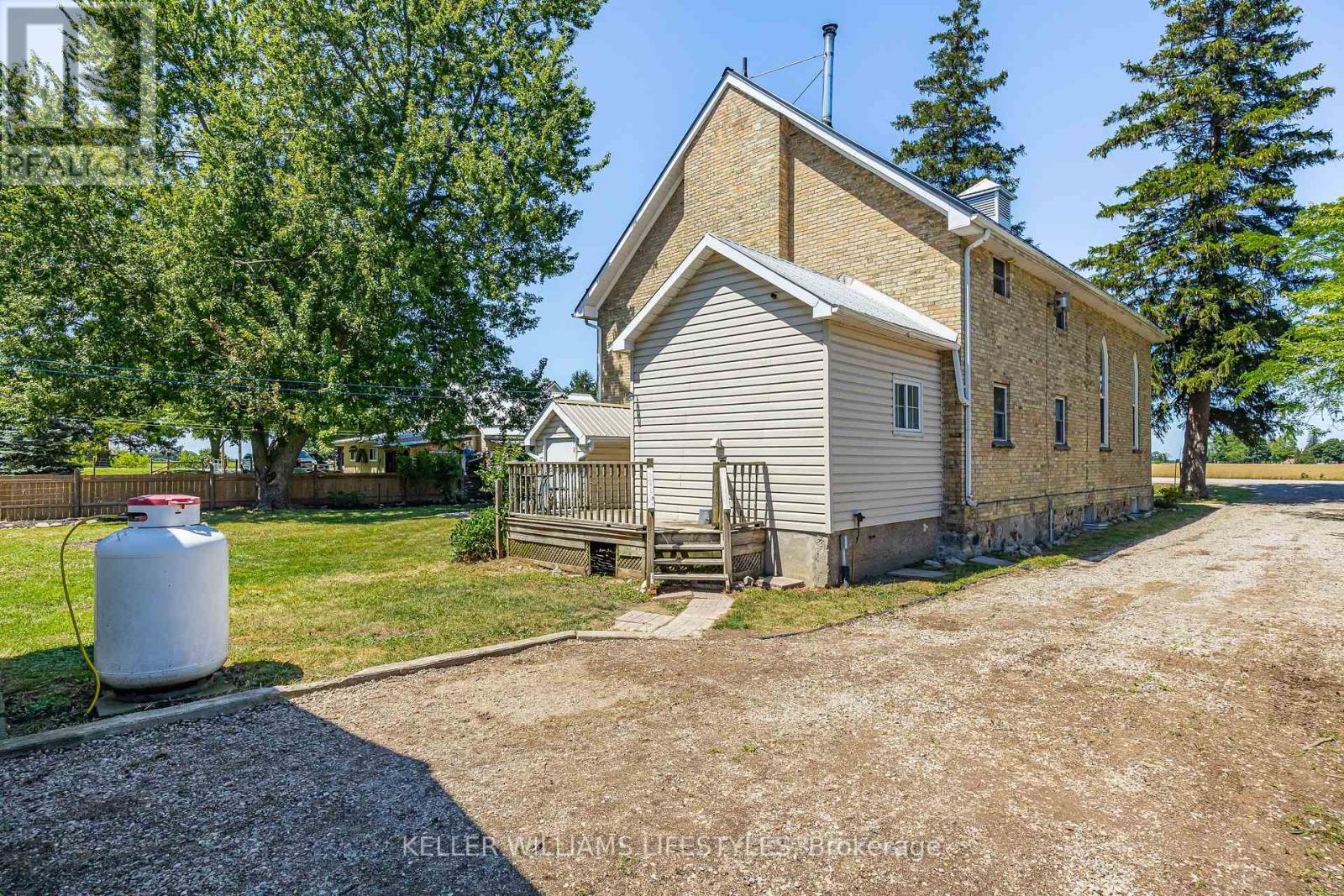 3229 Mcgillivray Drive, North Middlesex, Ontario  N0M 2K0 - Photo 37 - X13643856