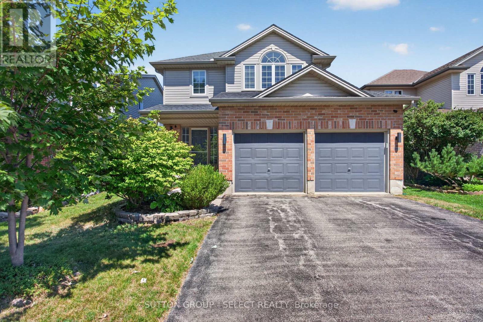 1647 BAYSWATER CRESCENT, London North, Ontario