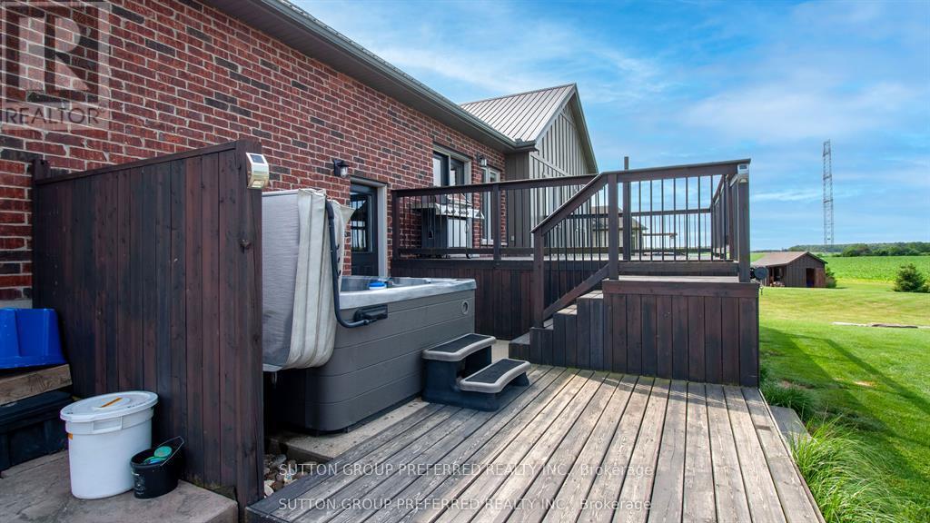 13315 Westbury Drive, Malahide, Ontario  N0L 2J0 - Photo 7 - X13644004