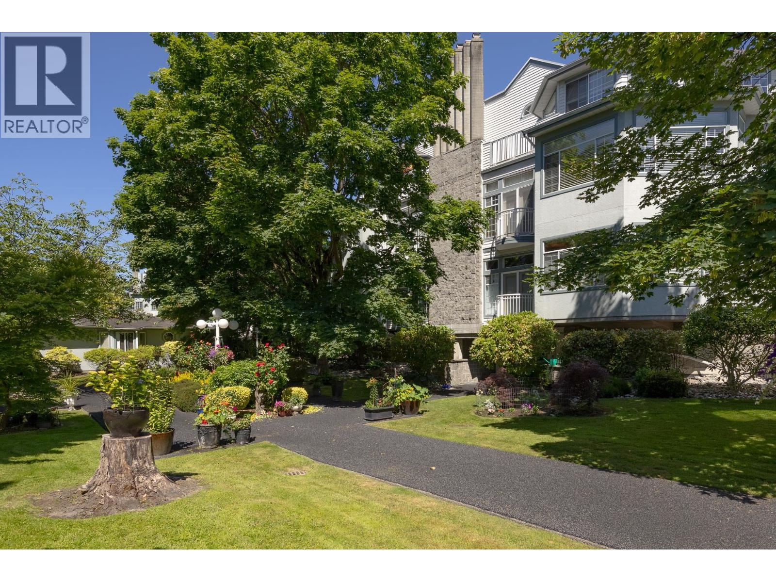 201 7651 ABERCROMBIE DRIVE, Richmond, British Columbia