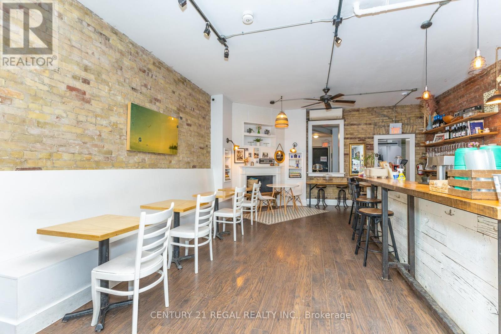 1374 Queen Street E, Toronto, Ontario  M4L 1C9 - Photo 14 - E13643732