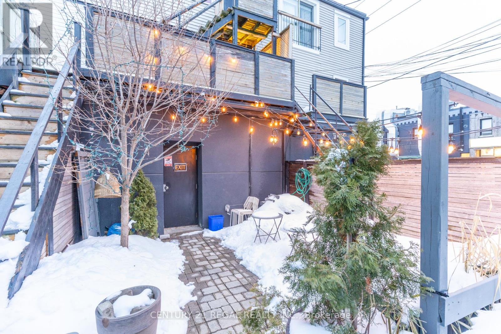 1374 Queen Street E, Toronto, Ontario  M4L 1C9 - Photo 27 - E13643732