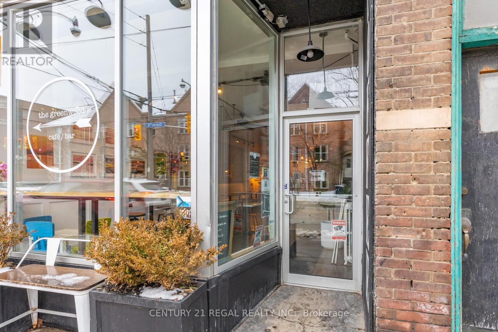 1374 Queen Street E, Toronto, Ontario  M4L 1C9 - Photo 4 - E13643732