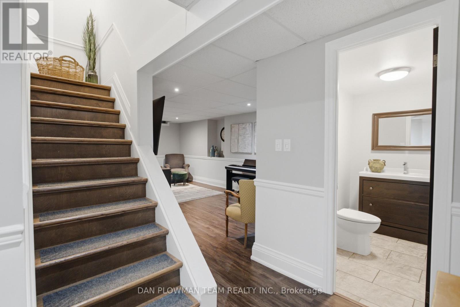 1 Murkar Crescent, Whitby, Ontario  L1N 8Y4 - Photo 26 - E13643780