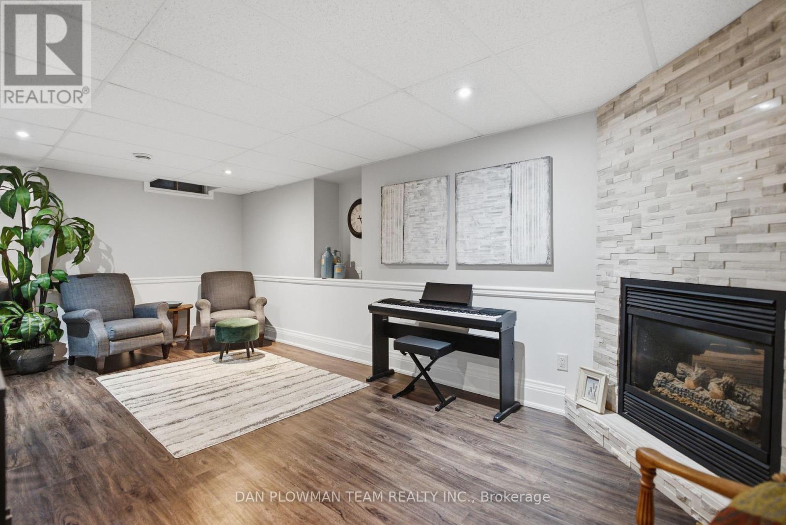 1 Murkar Crescent, Whitby, Ontario  L1N 8Y4 - Photo 27 - E13643780