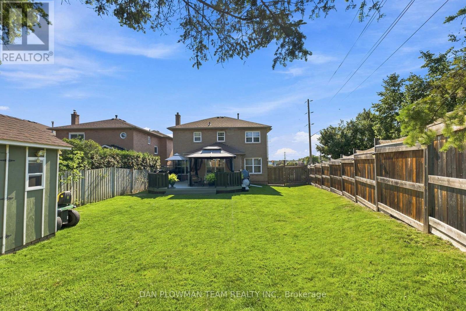 1 Murkar Crescent, Whitby, Ontario  L1N 8Y4 - Photo 37 - E13643780