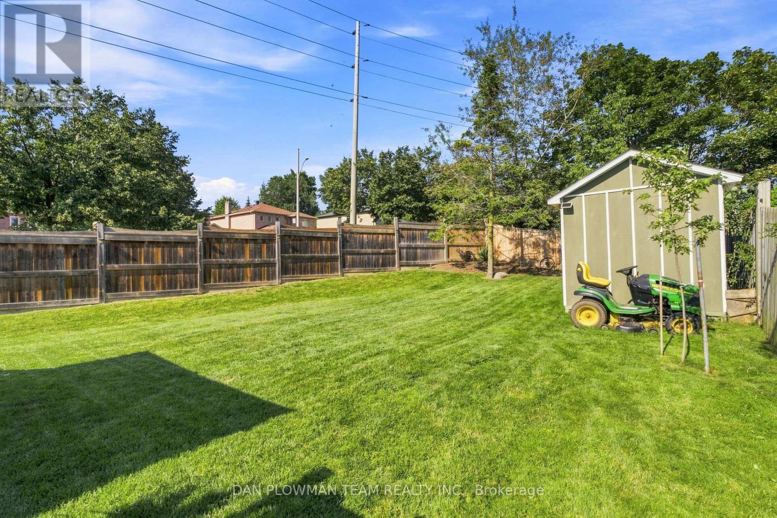 1 Murkar Crescent, Whitby, Ontario  L1N 8Y4 - Photo 39 - E13643780
