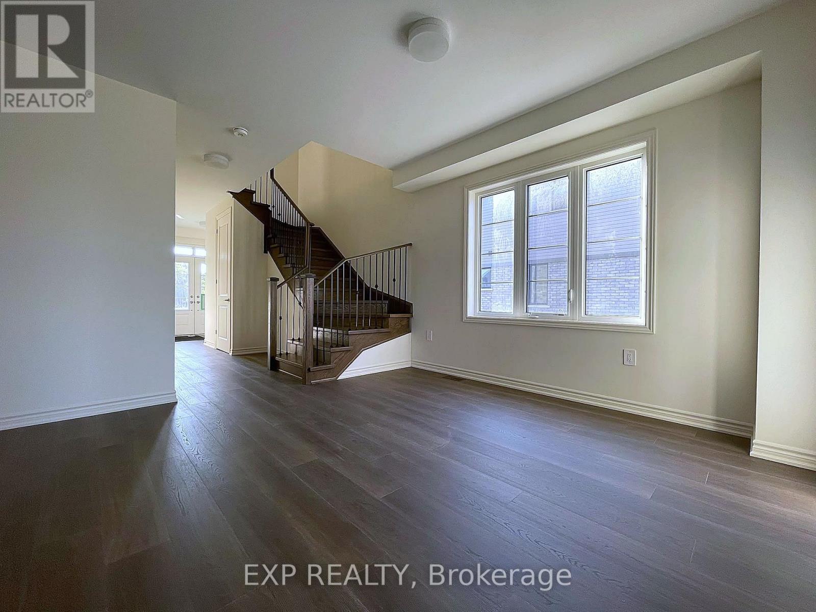 62 Donald Cameron Crescent, Clarington, Ontario  L1E 0M4 - Photo 5 - E13643976