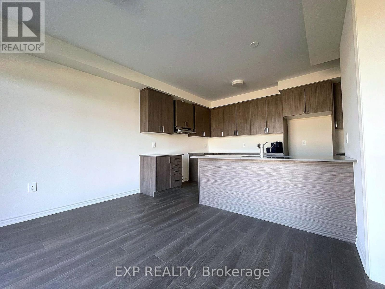 62 Donald Cameron Crescent, Clarington, Ontario  L1E 0M4 - Photo 8 - E13643976