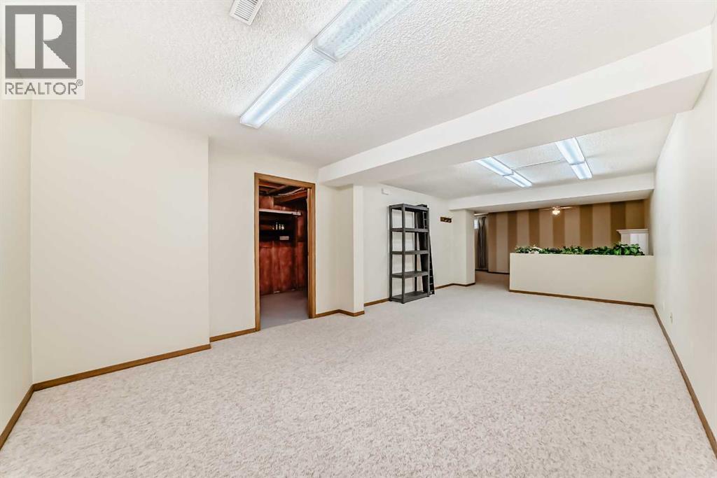 16 Edenwold Green Nw, Calgary, Alberta  T3A 5B8 - Photo 23 - A2333321