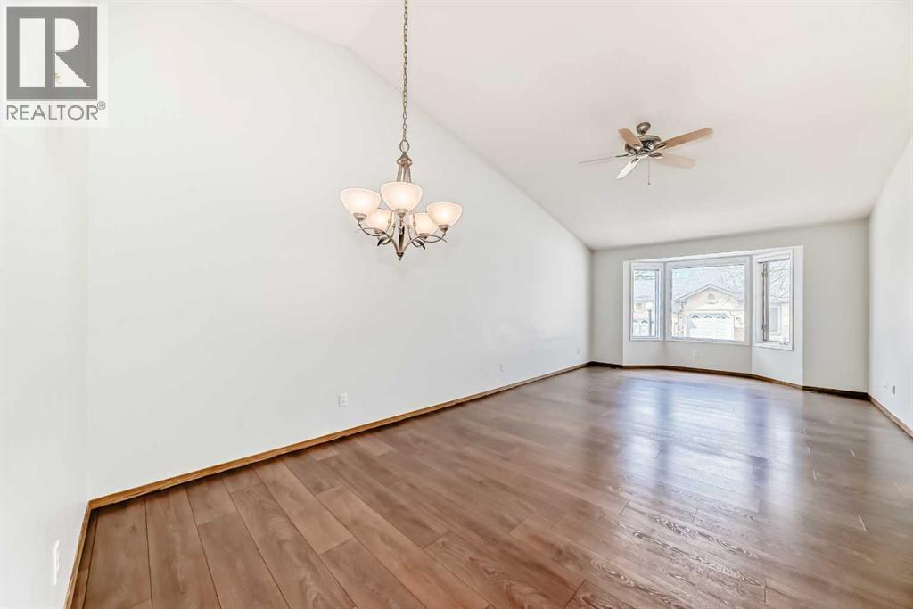 16 Edenwold Green Nw, Calgary, Alberta  T3A 5B8 - Photo 10 - A2333321