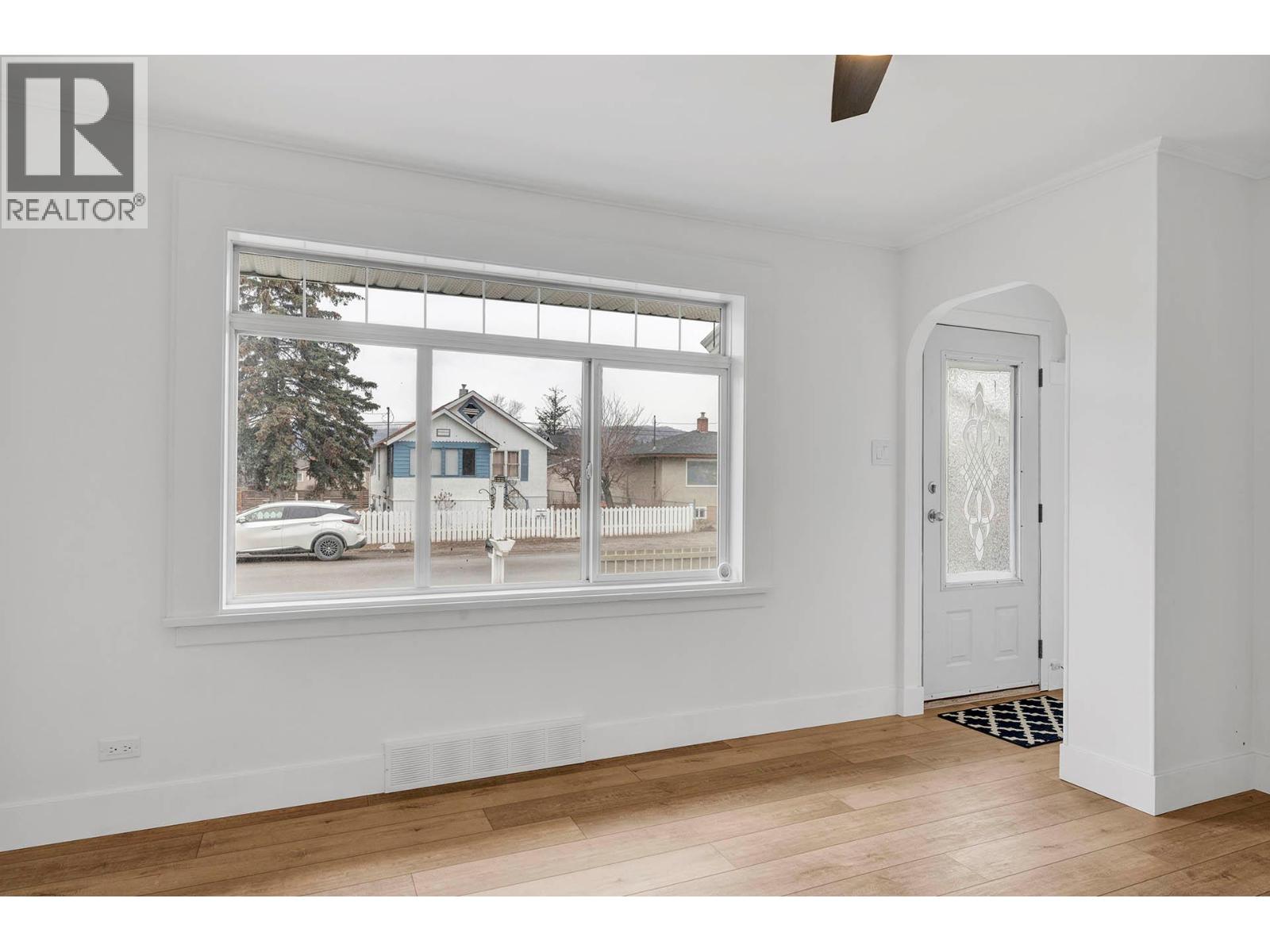 146 Marcel Street, Kamloops, British Columbia  V2B 4C3 - Photo 8 - 10394286