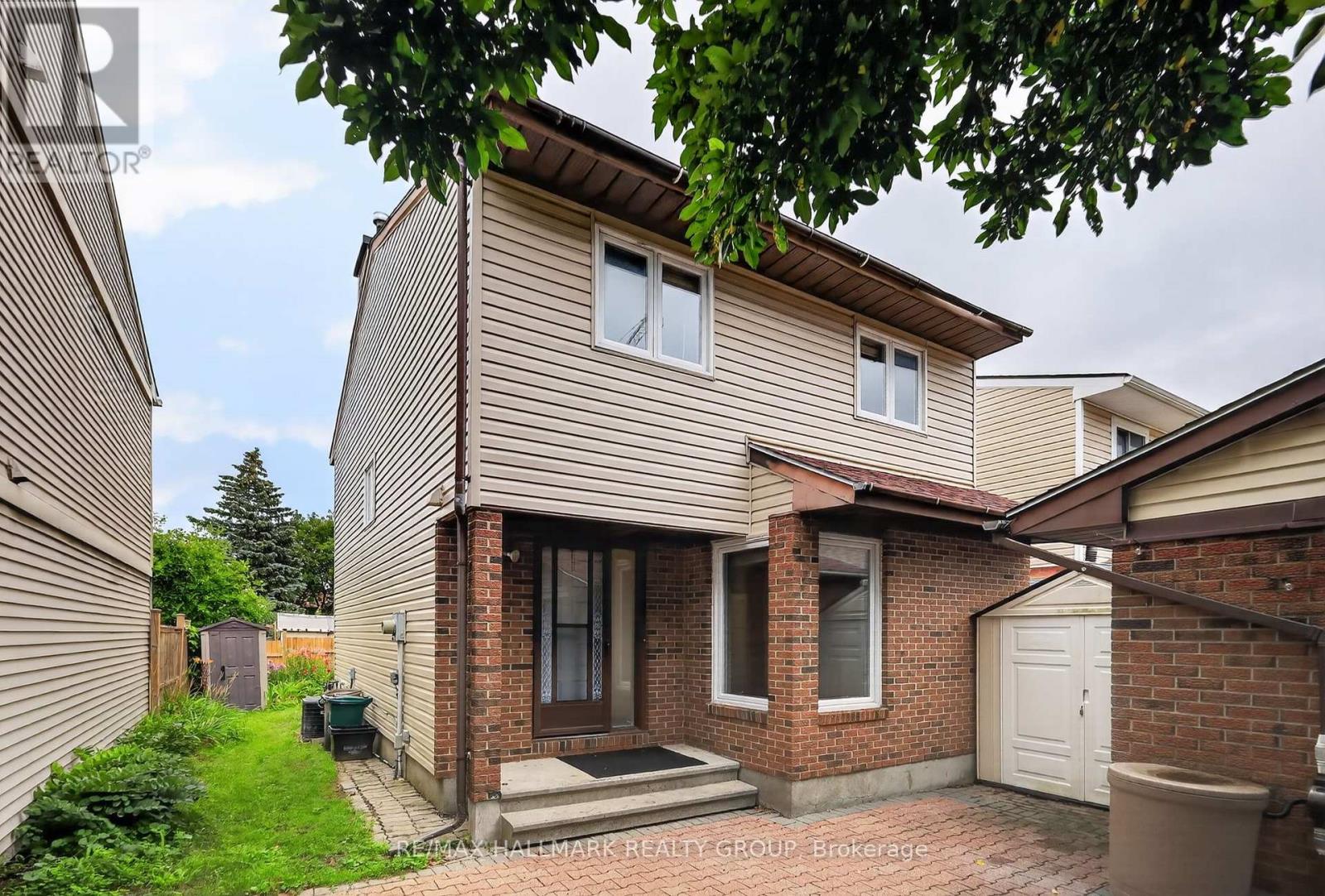 704 MALIBU TERRACE, Ottawa, Ontario