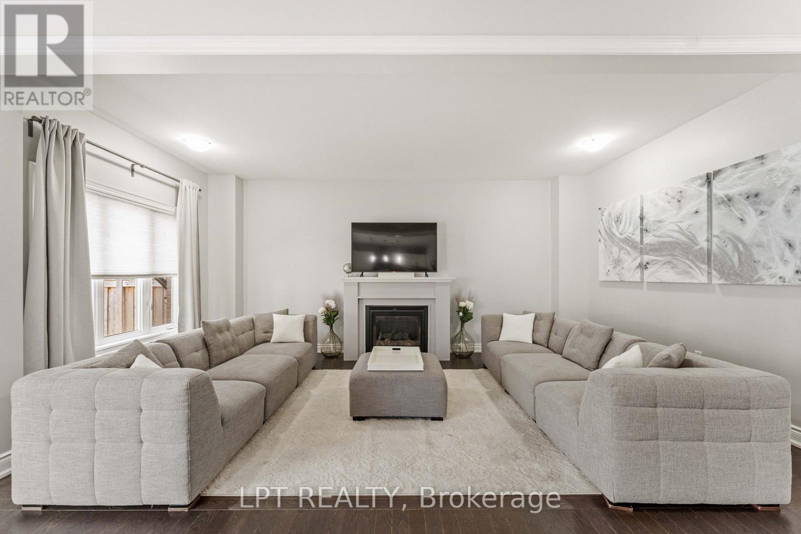 20 Manor Forest Road, East Gwillimbury (Mt Albert), Ontario  L0G 1M0 - Photo 21 - N13643708