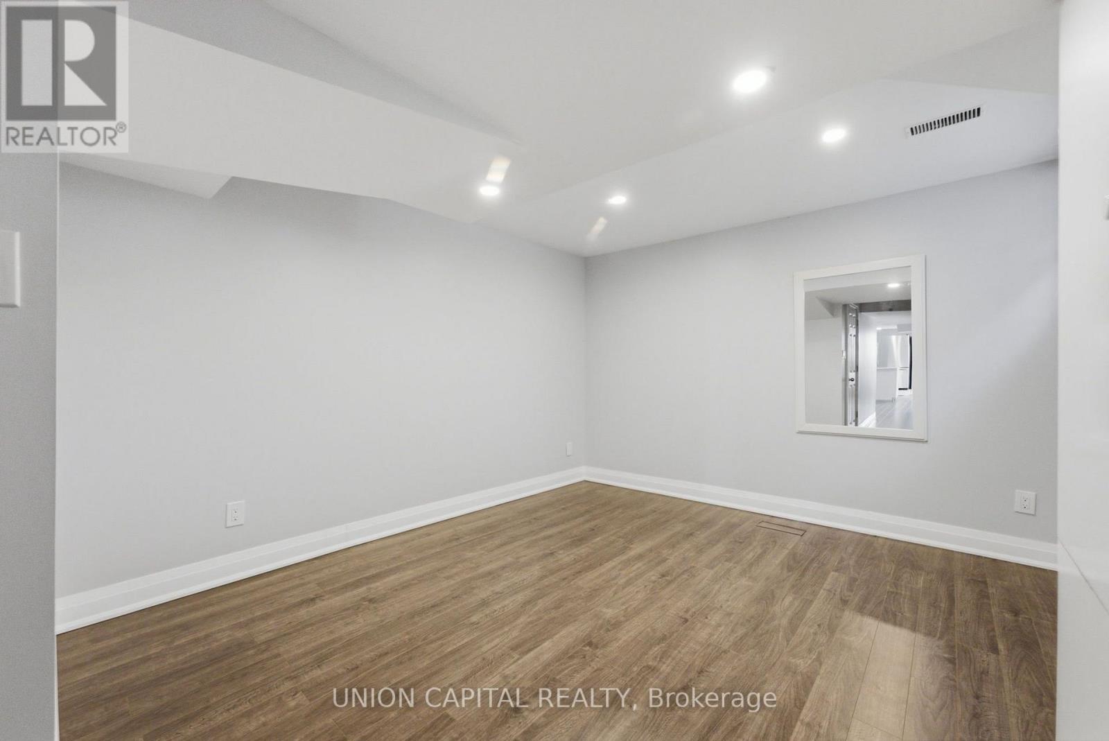 33 Eakin Mill Road, Markham, Ontario  L6E 1M7 - Photo 37 - N13643738