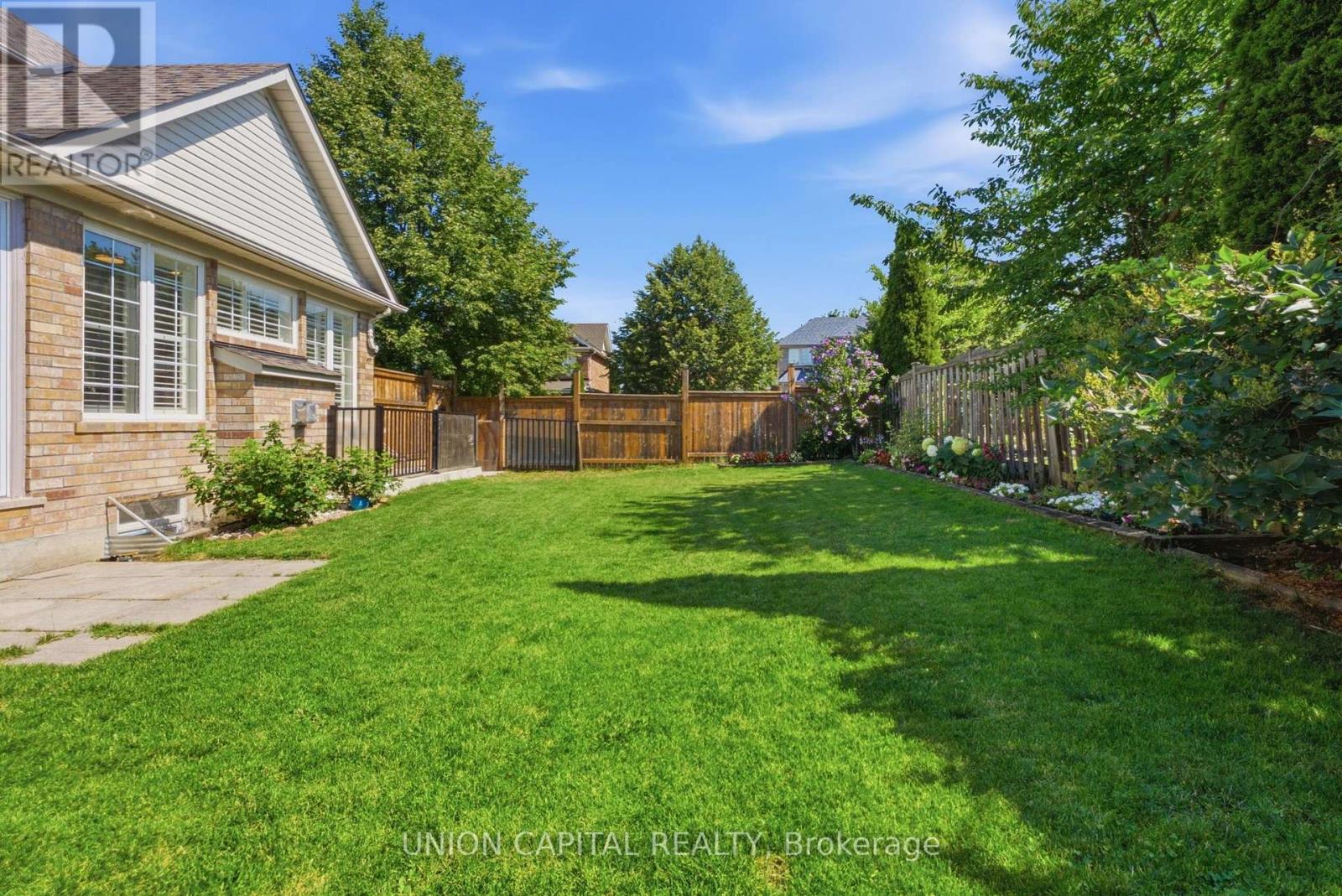 33 Eakin Mill Road, Markham, Ontario  L6E 1M7 - Photo 40 - N13643738