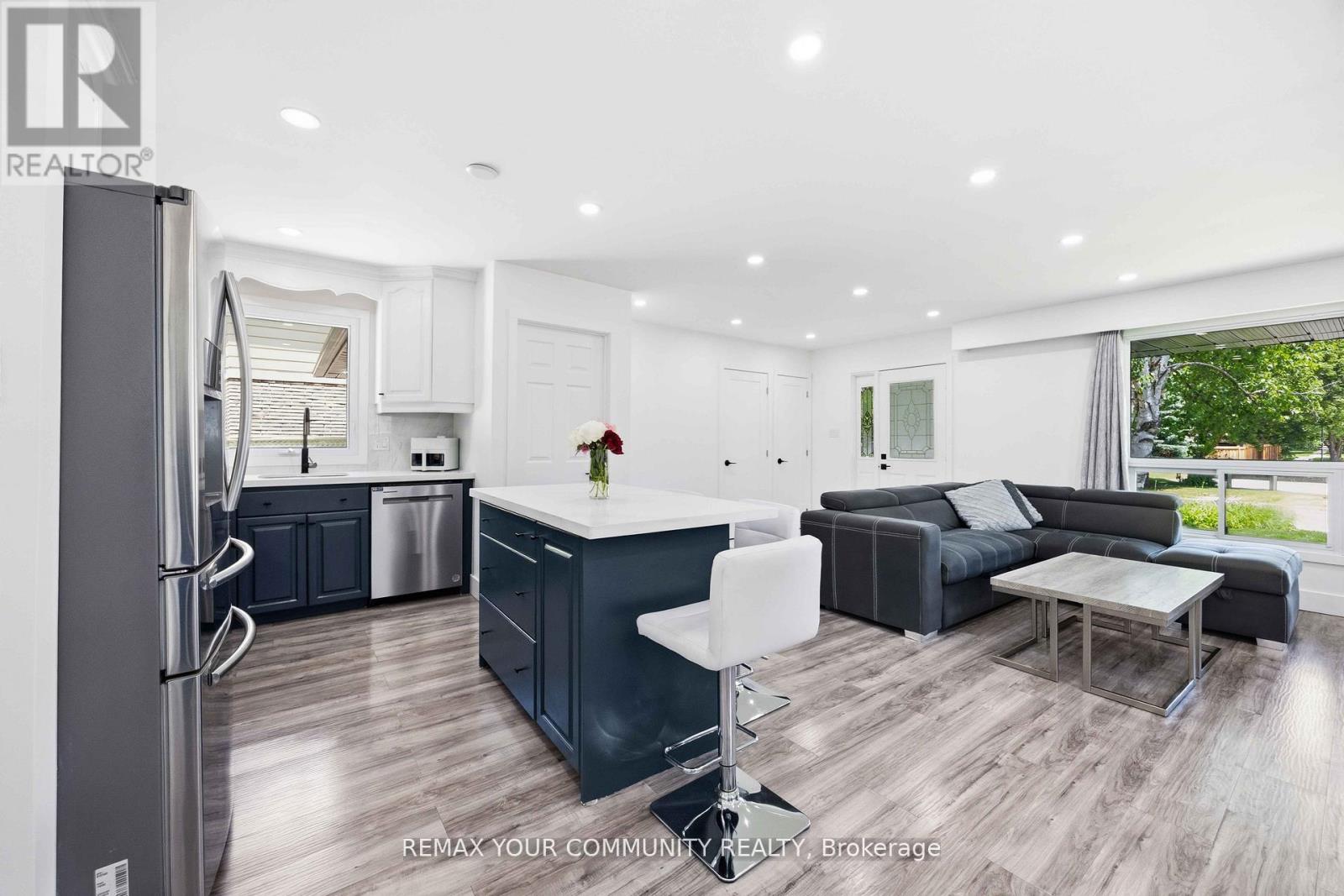 244 East Street, East Gwillimbury, Ontario  L9N 1K8 - Photo 12 - N13643782