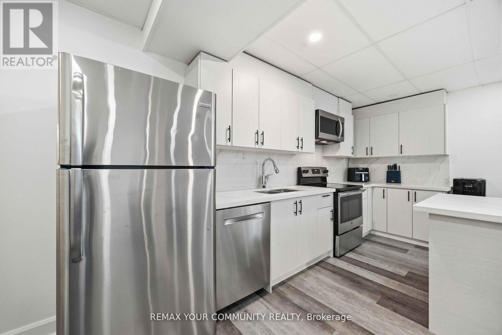 244 East Street, East Gwillimbury, Ontario  L9N 1K8 - Photo 31 - N13643782