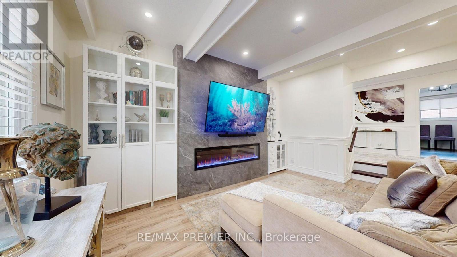 438 Woodbridge Avenue, Vaughan, Ontario  L4L 2T4 - Photo 13 - N13643846