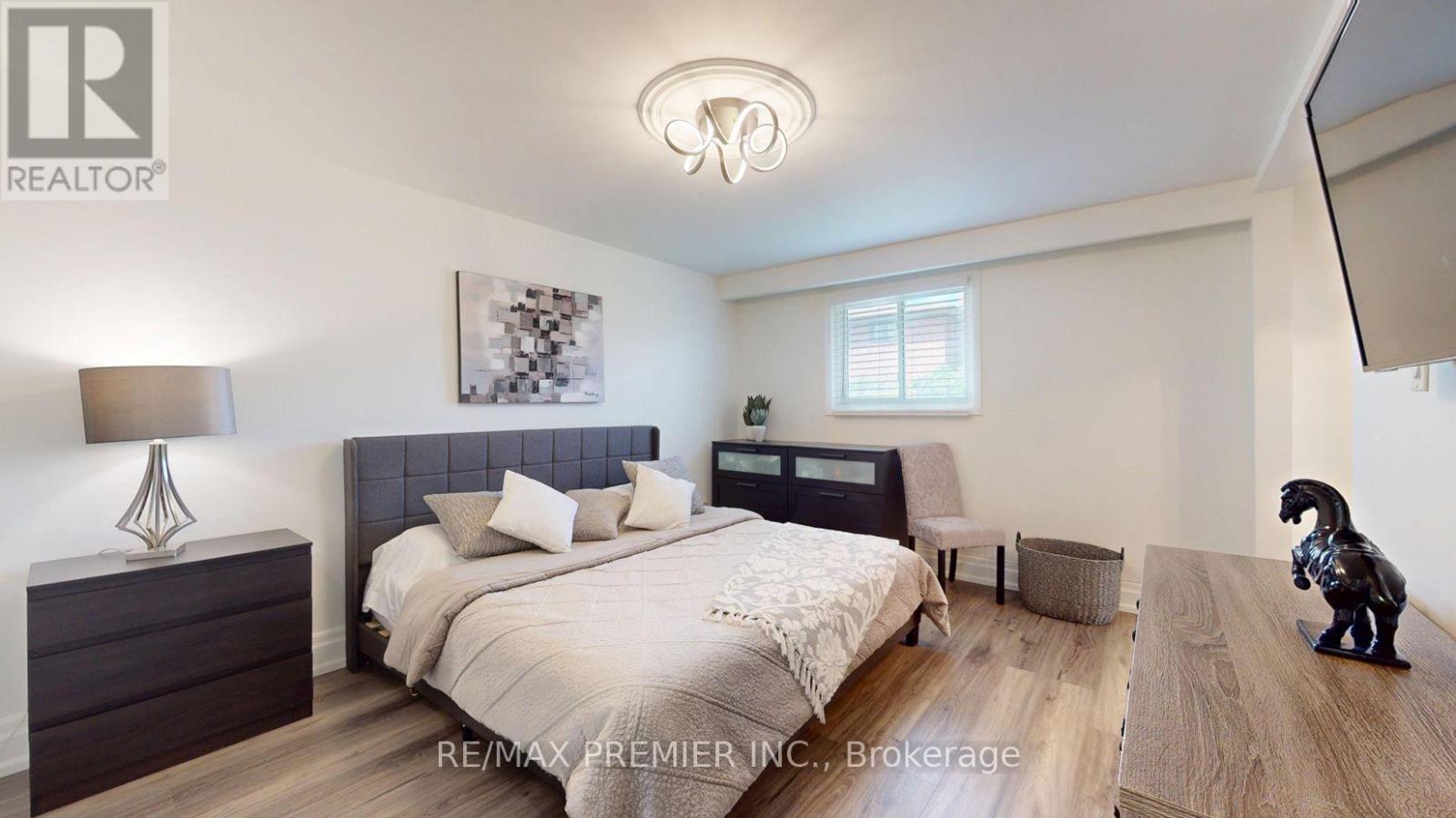 438 Woodbridge Avenue, Vaughan, Ontario  L4L 2T4 - Photo 14 - N13643846
