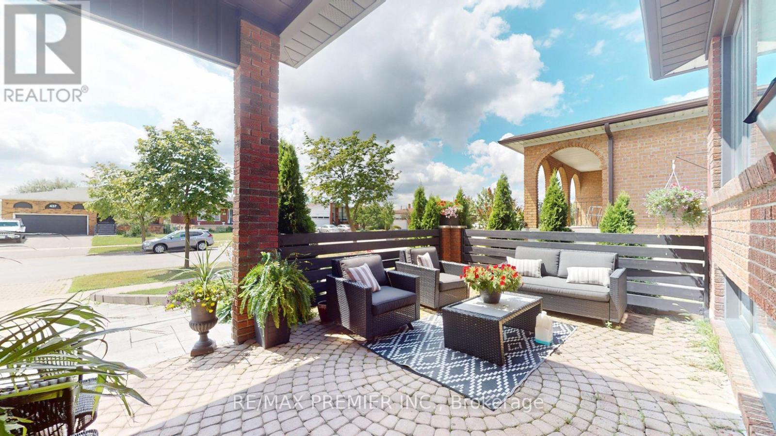 438 Woodbridge Avenue, Vaughan, Ontario  L4L 2T4 - Photo 6 - N13643846