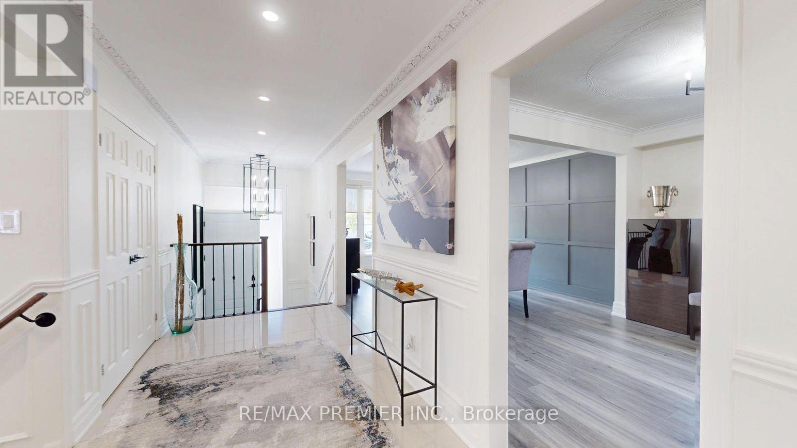 438 Woodbridge Avenue, Vaughan, Ontario  L4L 2T4 - Photo 8 - N13643846