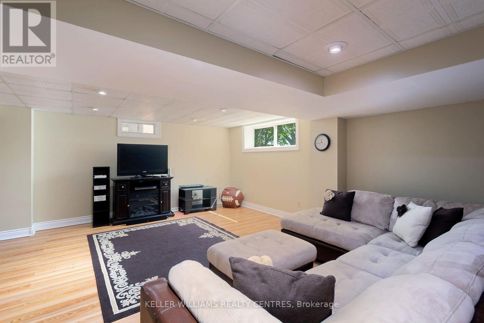 376 Keith Avenue, Newmarket, Ontario  L3X 1T5 - Photo 32 - N13644060