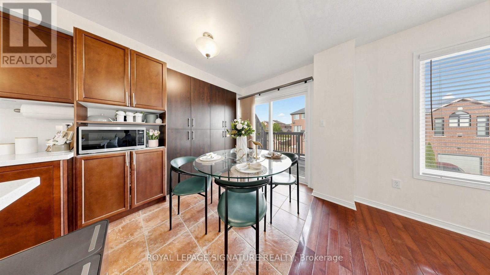 7 Rock Garden Street, Markham, Ontario  L6B 0J6 - Photo 5 - N13644070