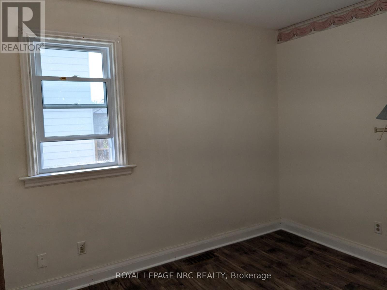 Upper - 187 Neff Street, Port Colborne, Ontario  L3K 3T7 - Photo 11 - X13643778
