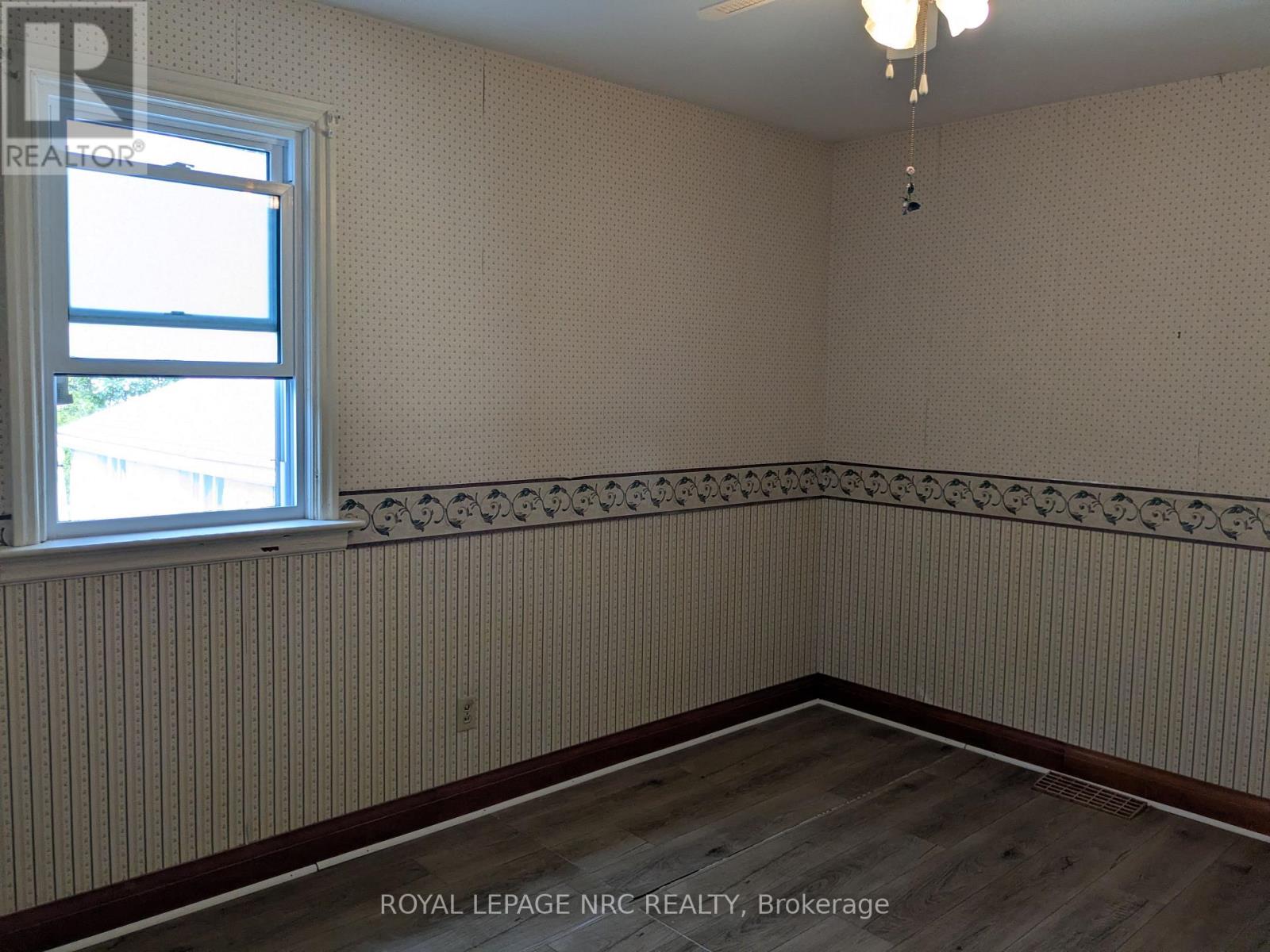 Upper - 187 Neff Street, Port Colborne, Ontario  L3K 3T7 - Photo 12 - X13643778
