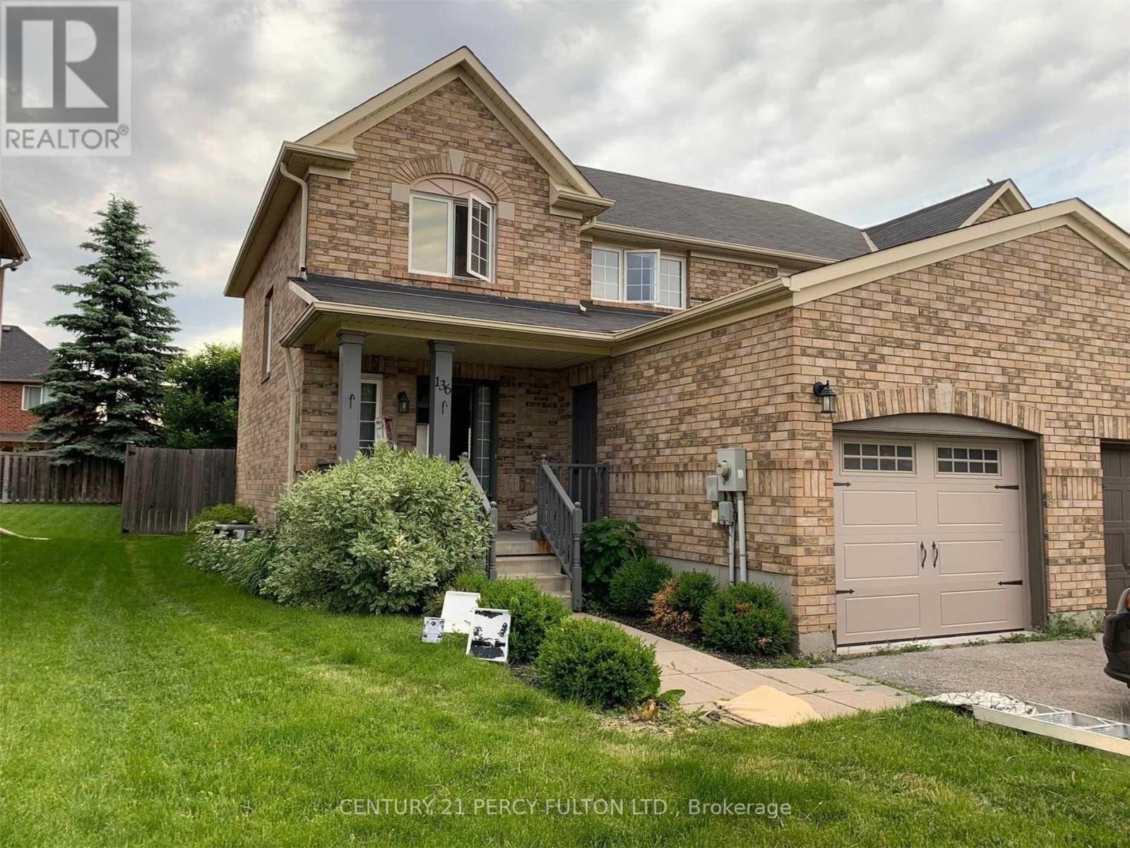136 Tunbridge Road, Barrie (Georgian Drive), Ontario L4M 6T1 - Photo 1 - S13643726