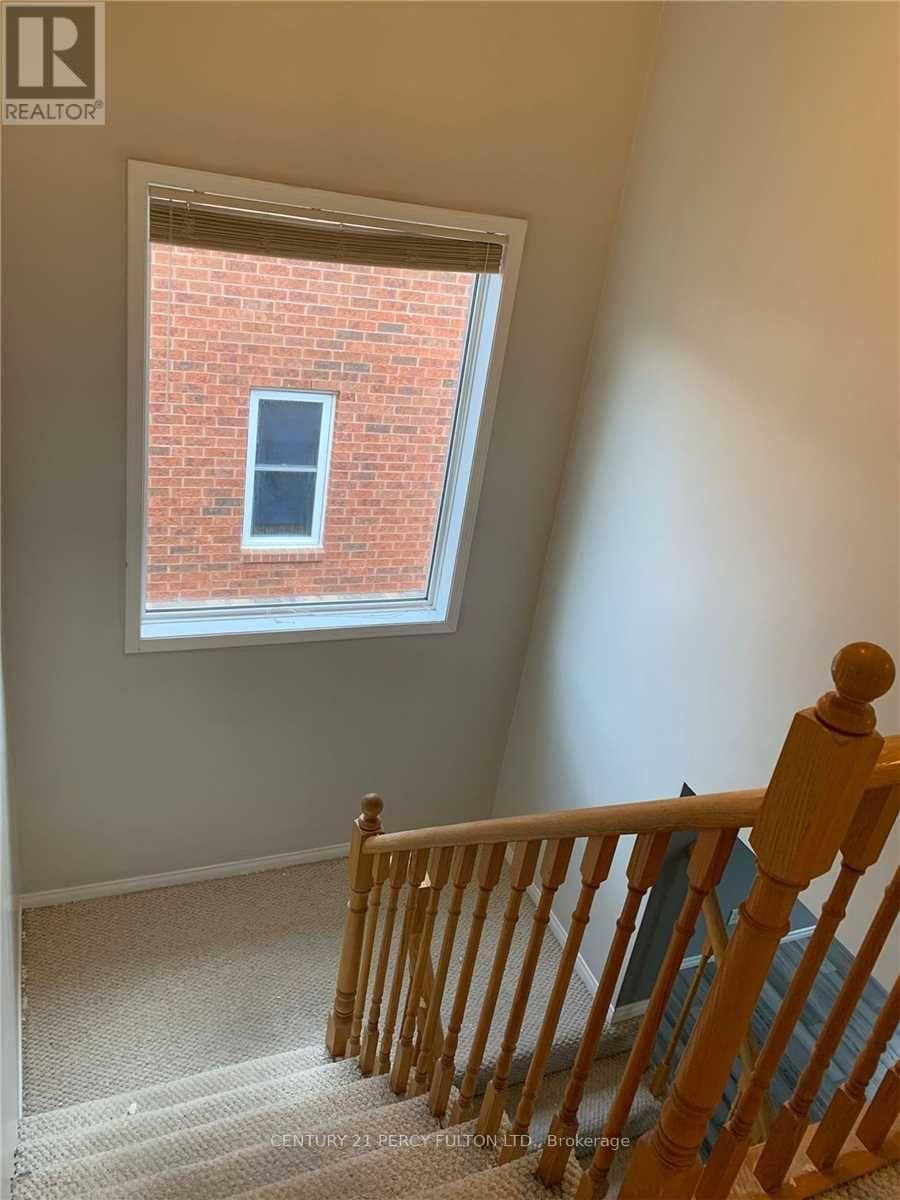 136 Tunbridge Road, Barrie (Georgian Drive), Ontario L4M 6T1 - Photo 14 - S13643726