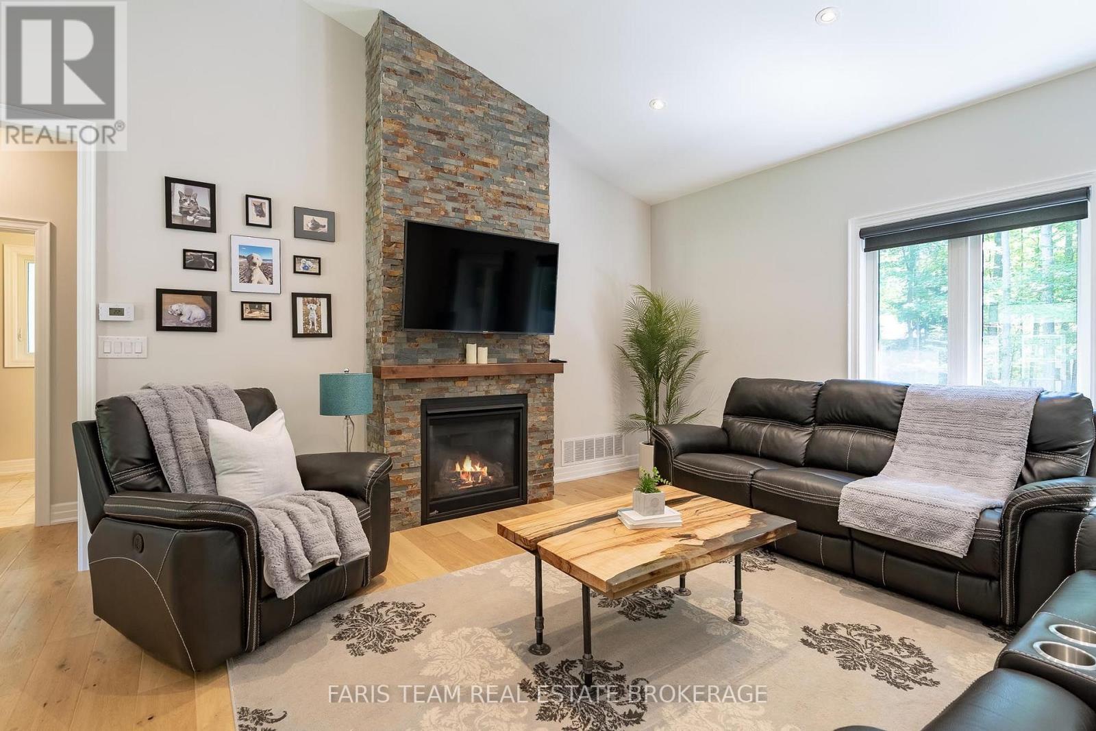 41 Tall Pines Drive, Tiny, Ontario  L9M 0H4 - Photo 12 - S13643920