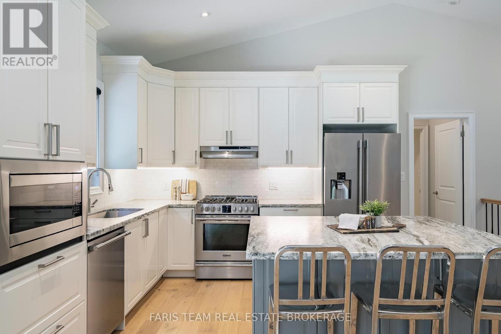 41 Tall Pines Drive, Tiny, Ontario  L9M 0H4 - Photo 6 - S13643920