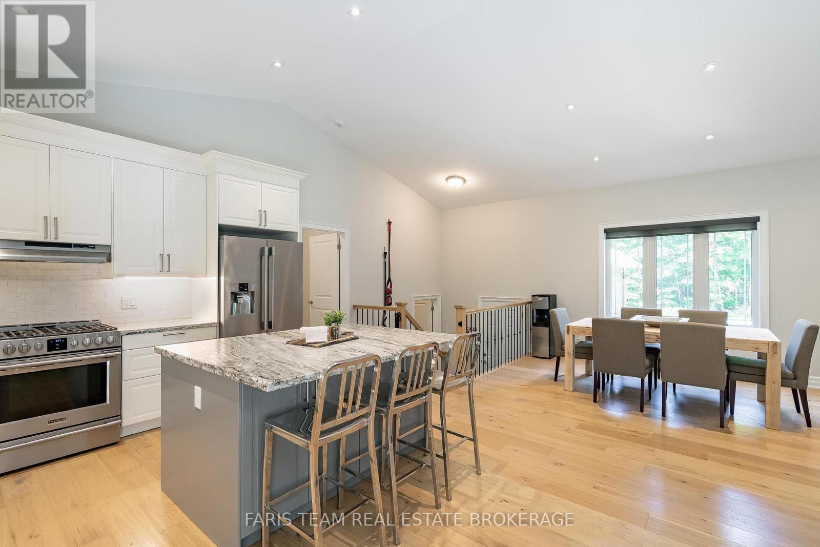 41 Tall Pines Drive, Tiny, Ontario  L9M 0H4 - Photo 9 - S13643920