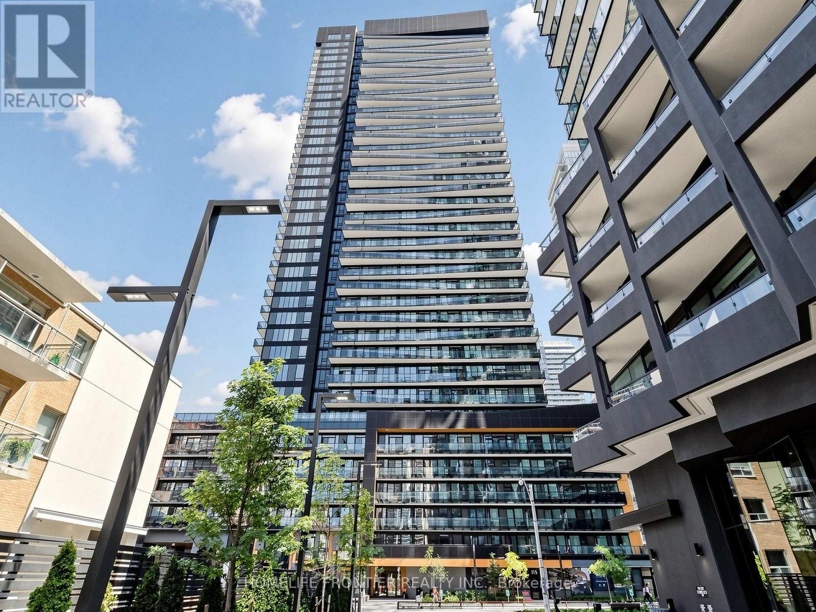 624N - 117 BROADWAY AVENUE, Toronto, Ontario