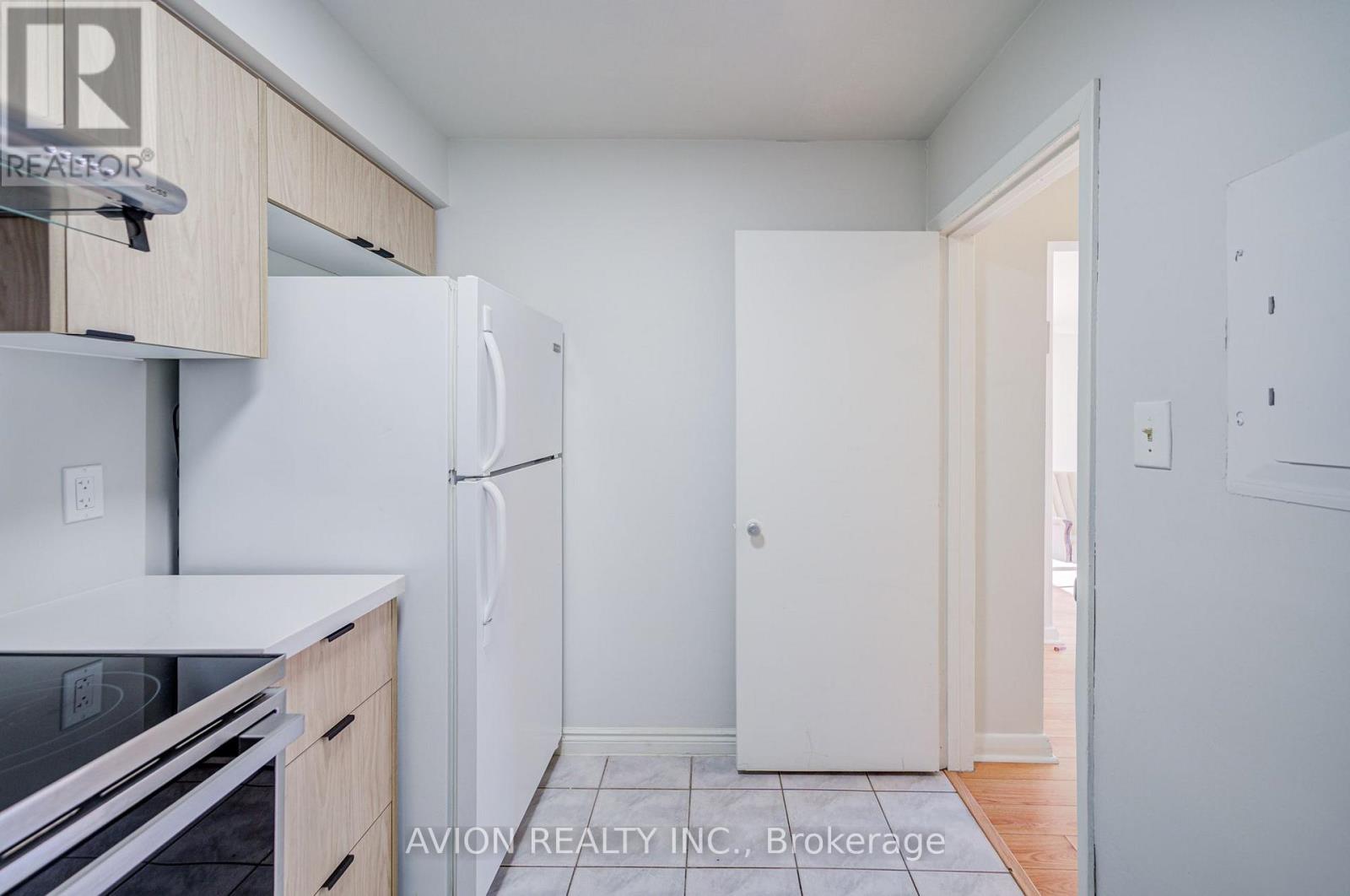 Unit 3 - 882 Broadview Avenue, Toronto, Ontario  M4K 2R1 - Photo 15 - E13601188