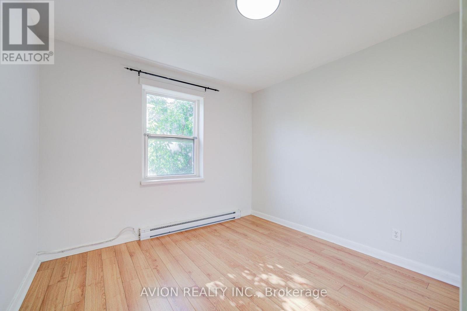 Unit 3 - 882 Broadview Avenue, Toronto, Ontario  M4K 2R1 - Photo 11 - E13601188