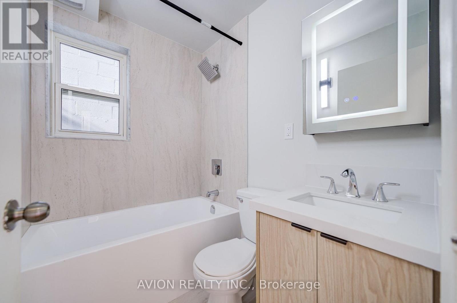 Unit 3 - 882 Broadview Avenue, Toronto, Ontario  M4K 2R1 - Photo 14 - E13601188