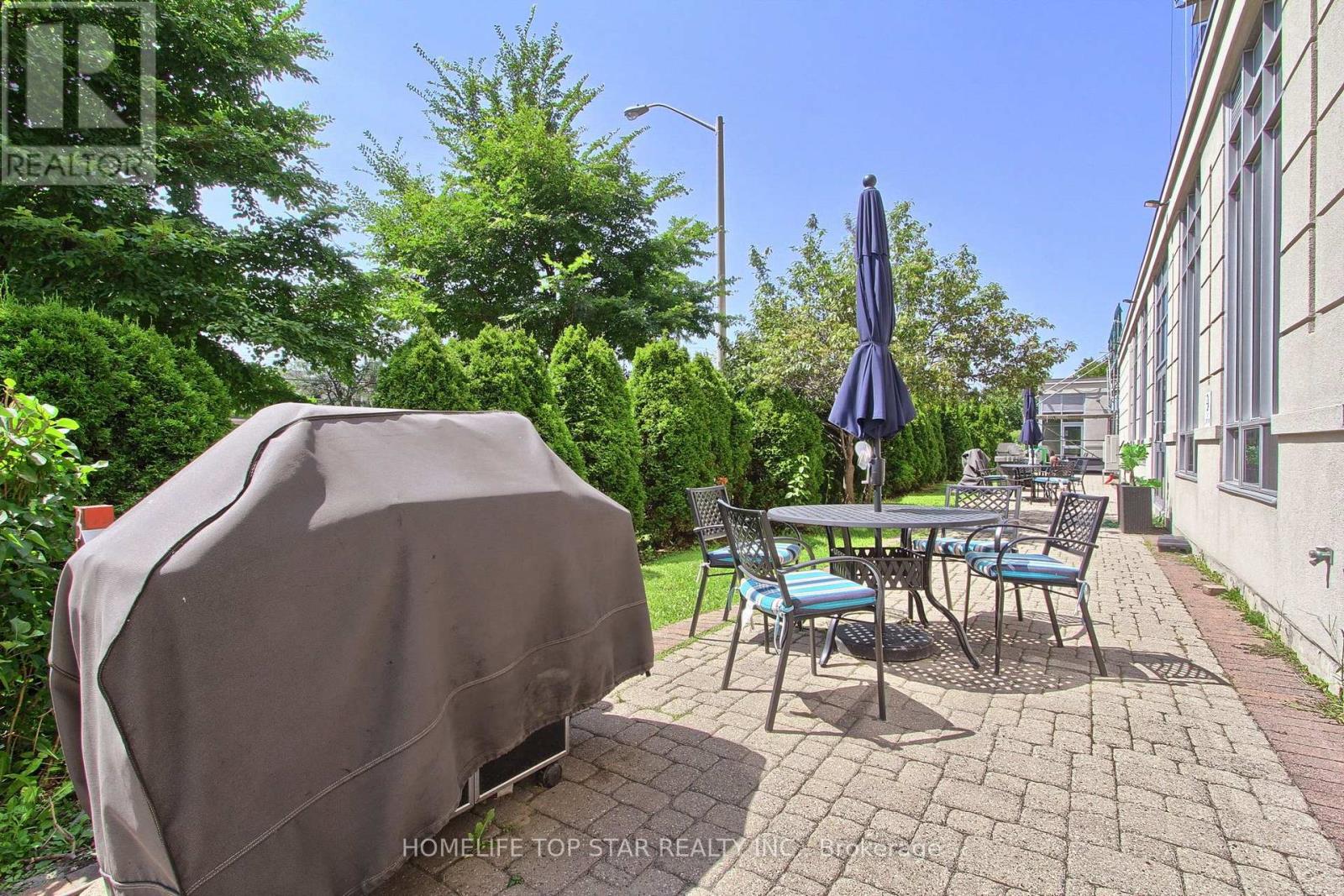 1323 - 18 Mondeo Drive, Toronto, Ontario  M1P 5C8 - Photo 37 - E13640326