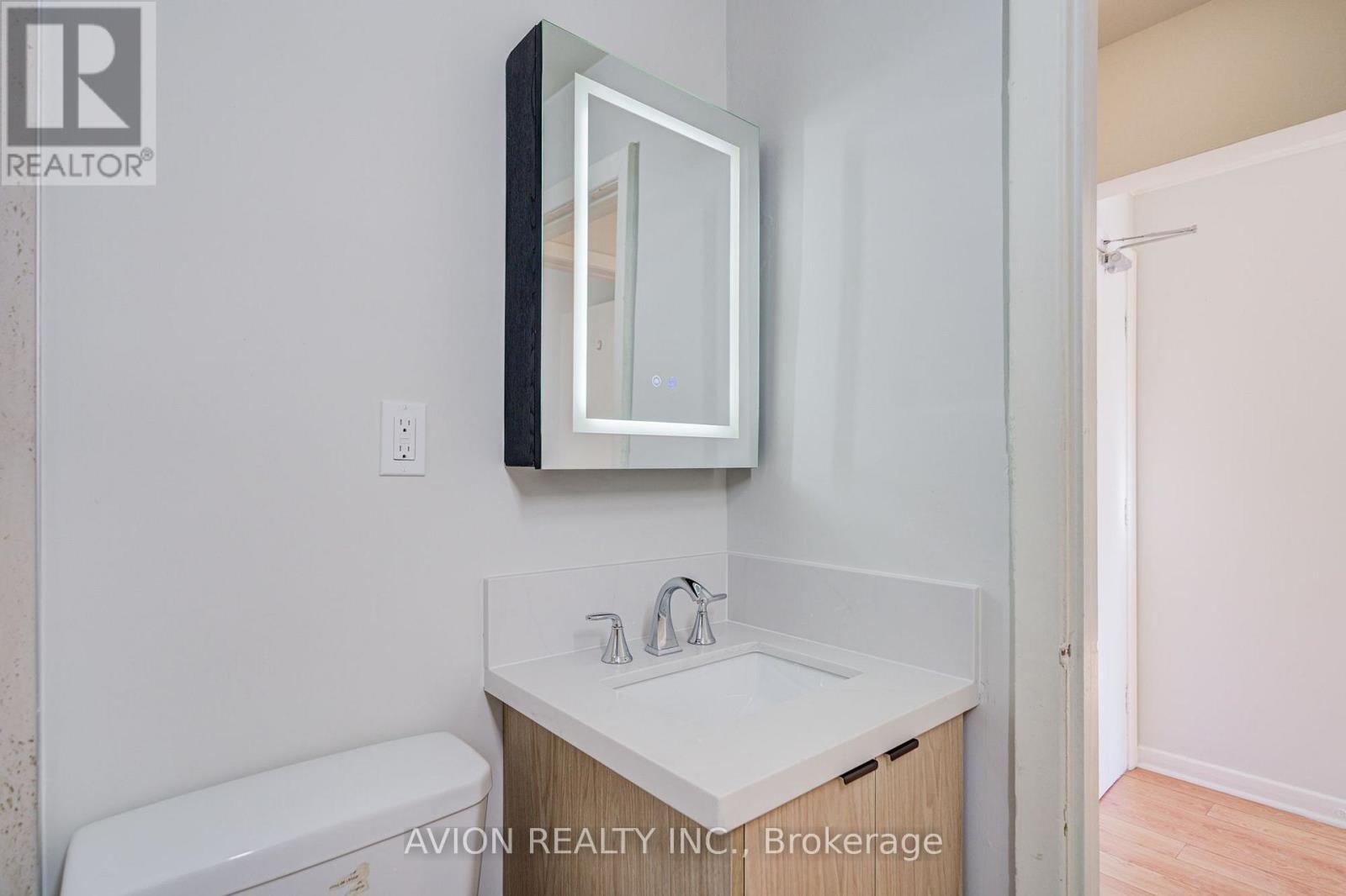 Unit 3 - 882 Broadview Avenue, Toronto, Ontario  M4K 2R1 - Photo 13 - E13601188