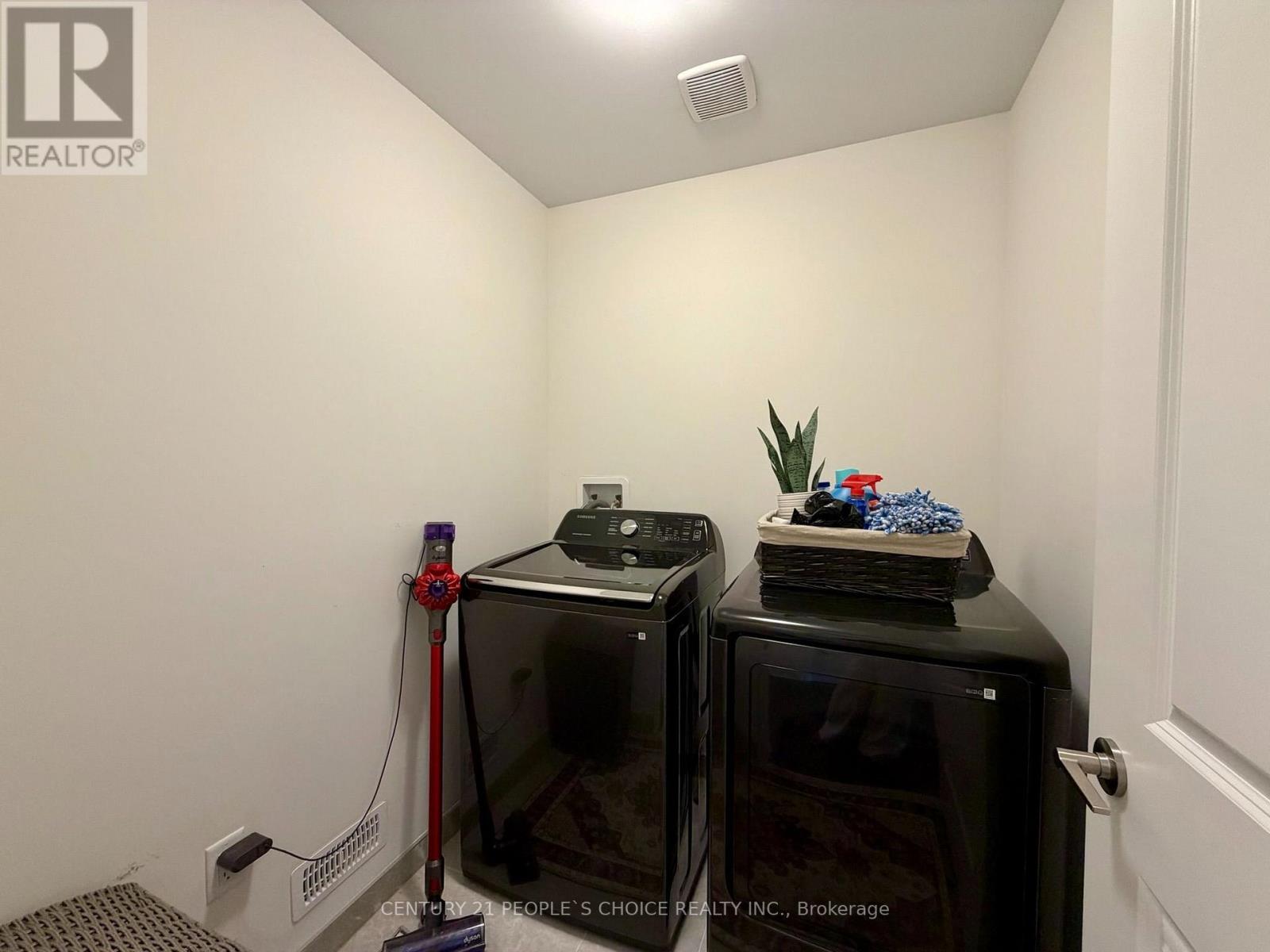 487 Bergamot Avenue, Milton, Ontario  L9E 1T8 - Photo 22 - W13643698