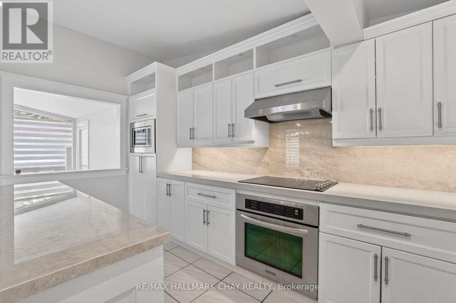 Upper - 80 Beaumonde Heights Drive, Toronto, Ontario  M9V 1V9 - Photo 17 - W13643734