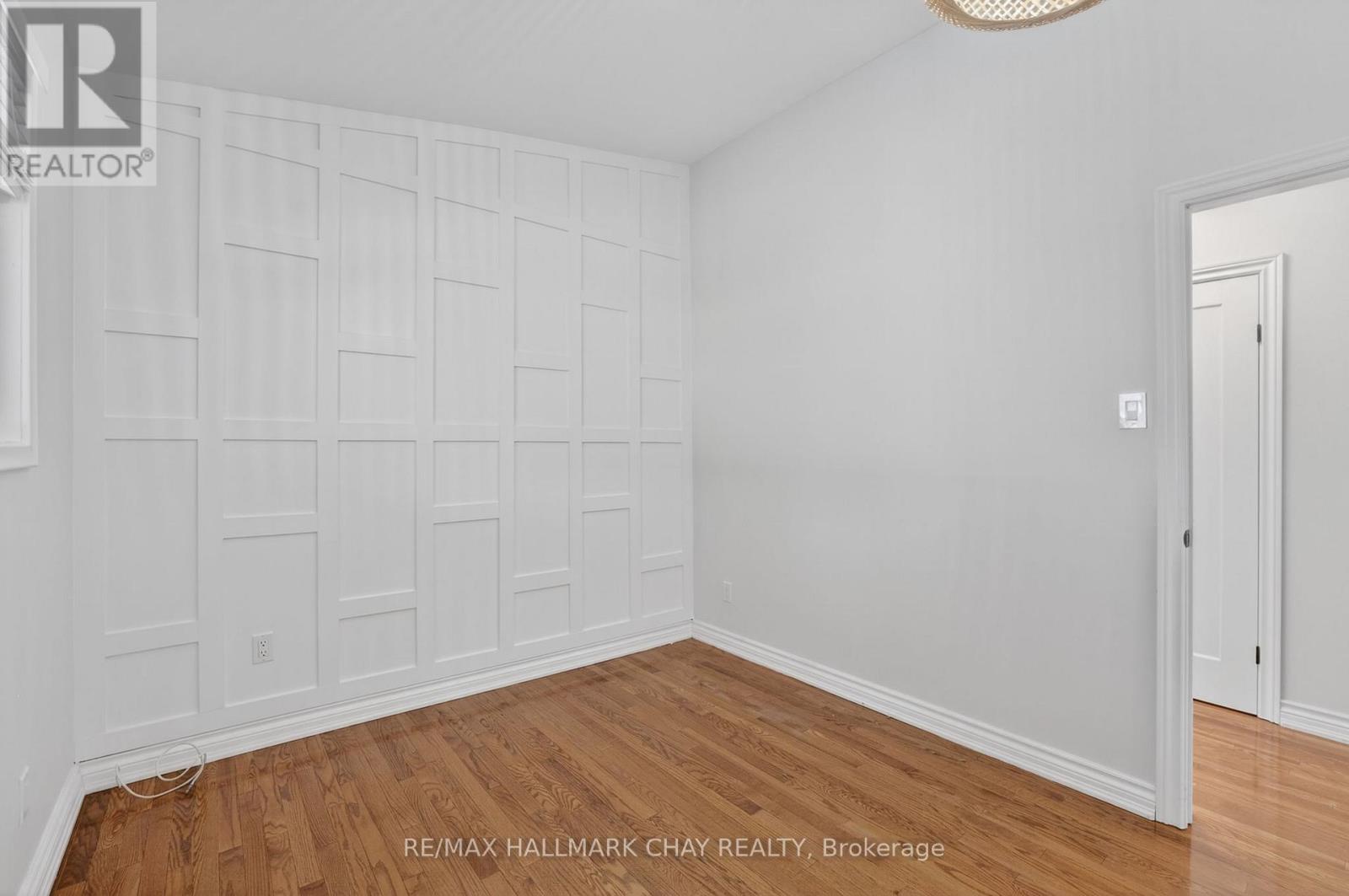 Upper - 80 Beaumonde Heights Drive, Toronto, Ontario  M9V 1V9 - Photo 28 - W13643734
