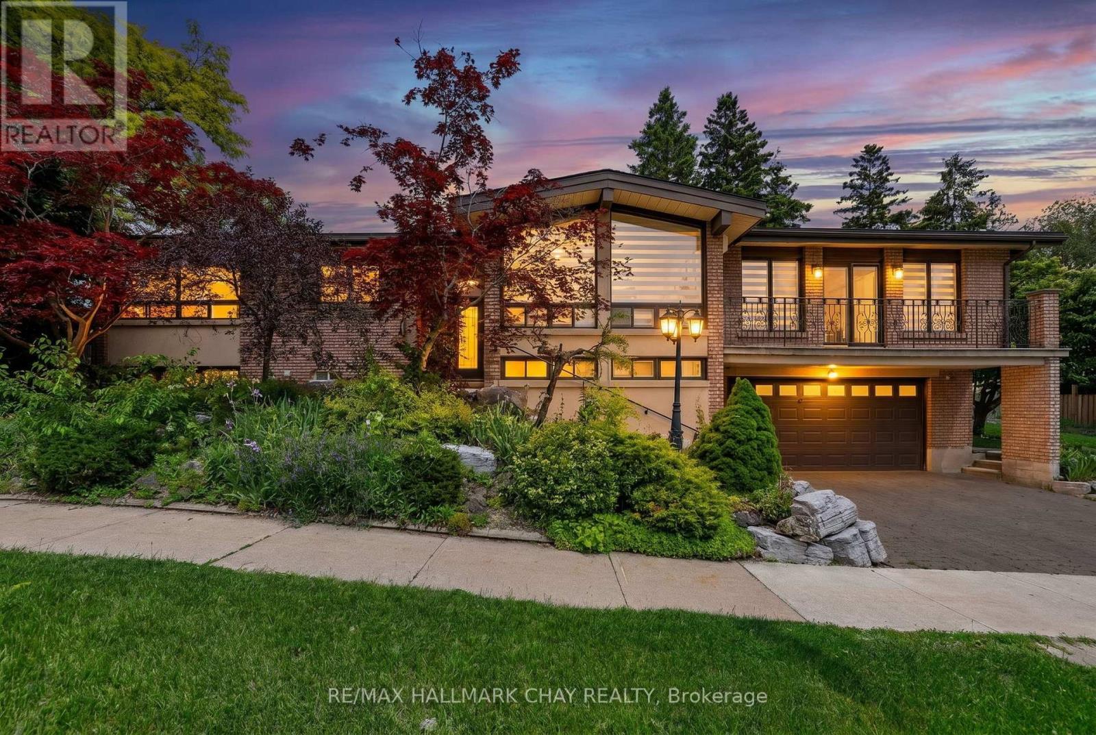 Upper - 80 Beaumonde Heights Drive, Toronto, Ontario  M9V 1V9 - Photo 32 - W13643734