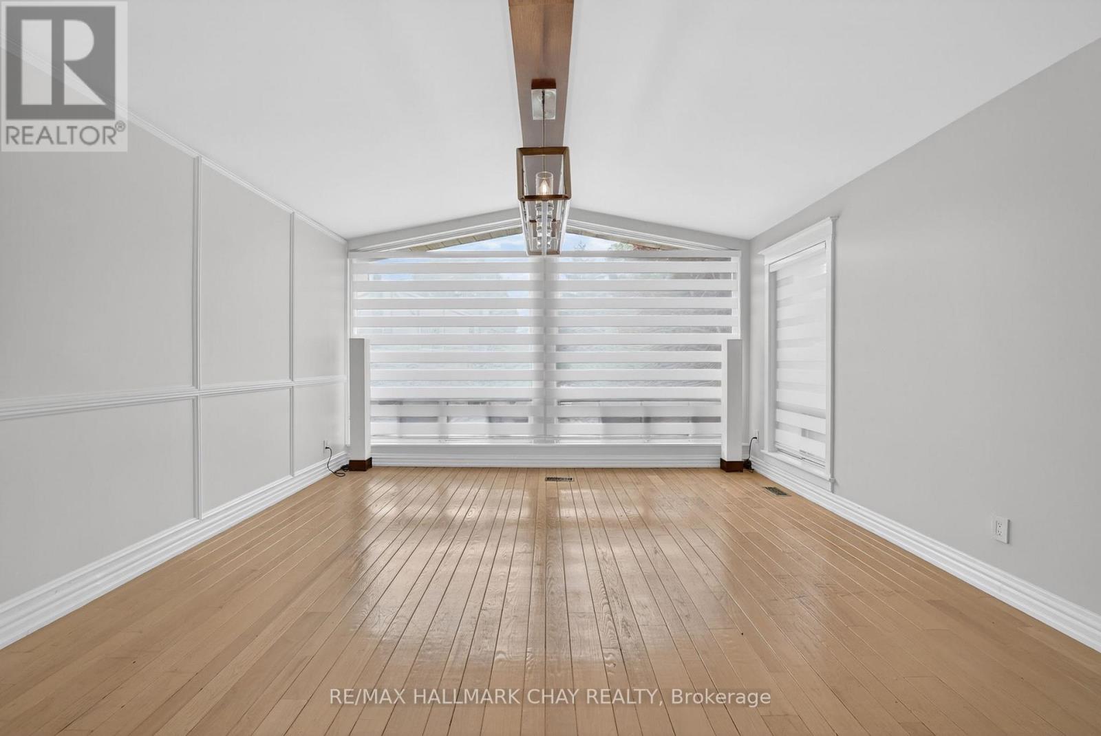 Upper - 80 Beaumonde Heights Drive, Toronto, Ontario  M9V 1V9 - Photo 9 - W13643734