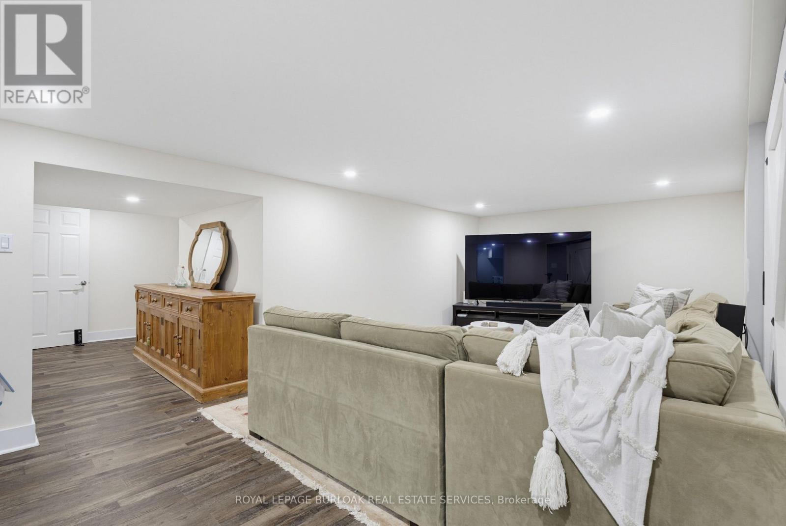 478 Bridgman Avenue, Burlington, Ontario  L7R 2V2 - Photo 17 - W13643756
