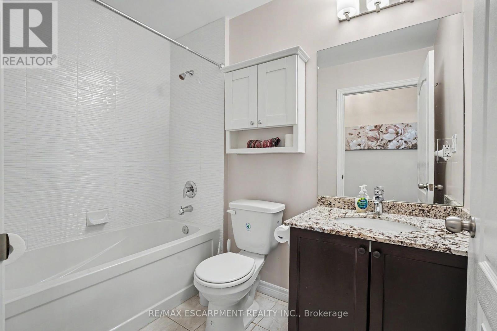206 - 34 Plains Road E, Burlington, Ontario  L7T 0B9 - Photo 16 - W13643884