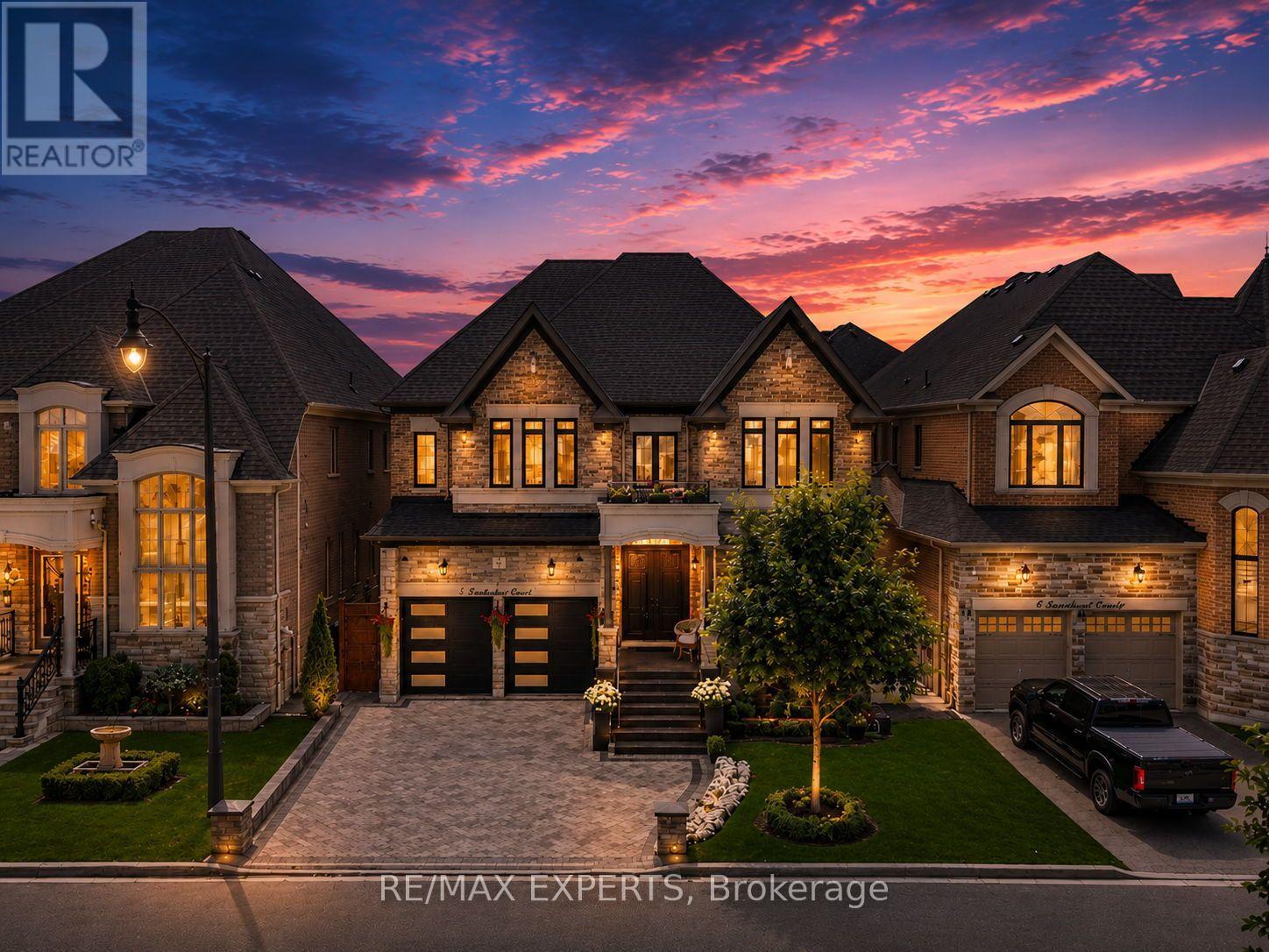 3 ROCKTON COURT, Brampton, Ontario