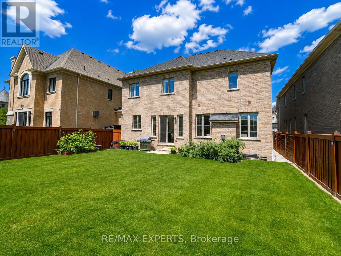 3 Rockton Court, Brampton, Ontario  L6P 4G6 - Photo 39 - W13643892